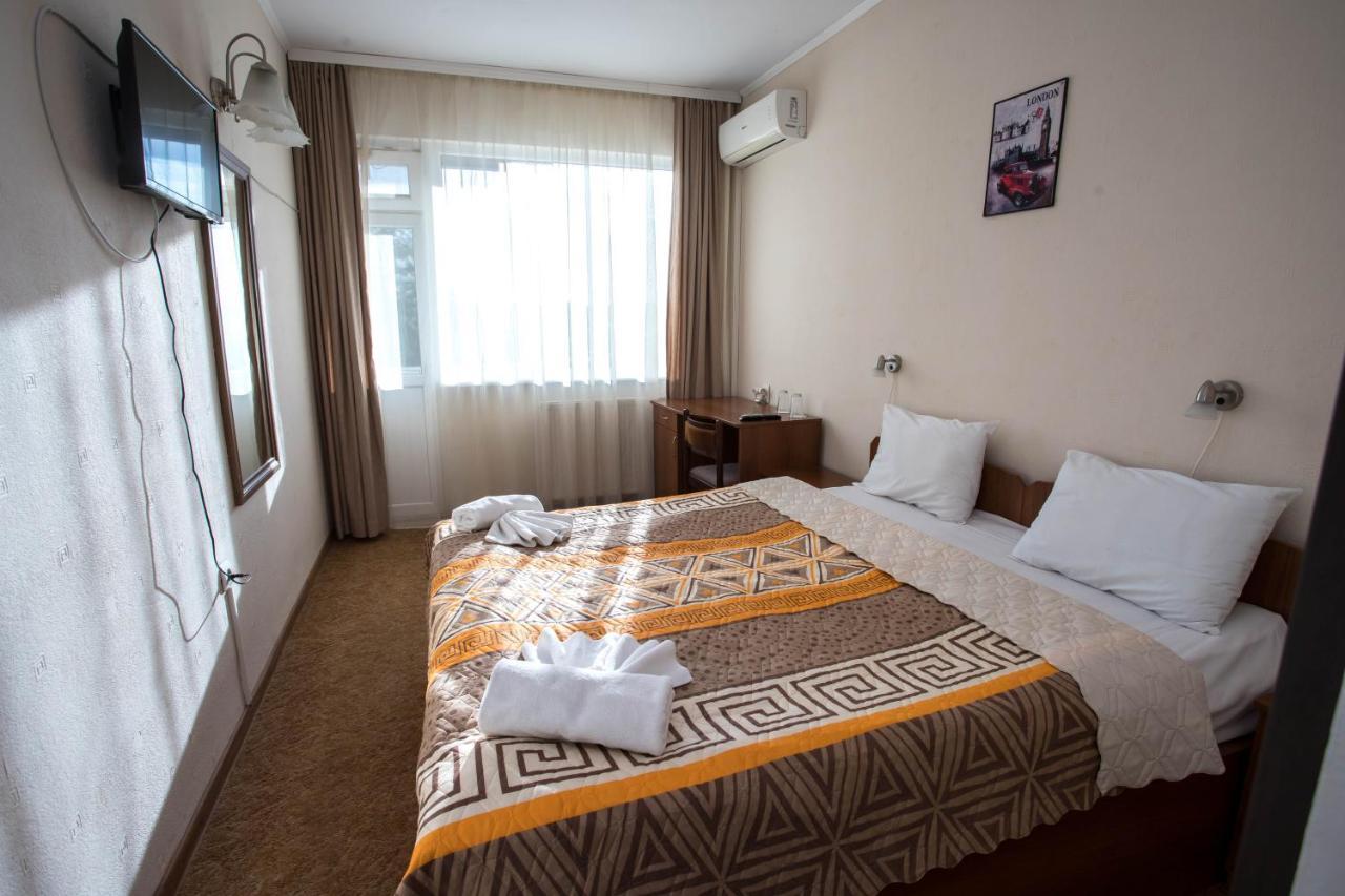 Park Hotel Ivailo Wielkie Tyrnowo Zewnętrze zdjęcie