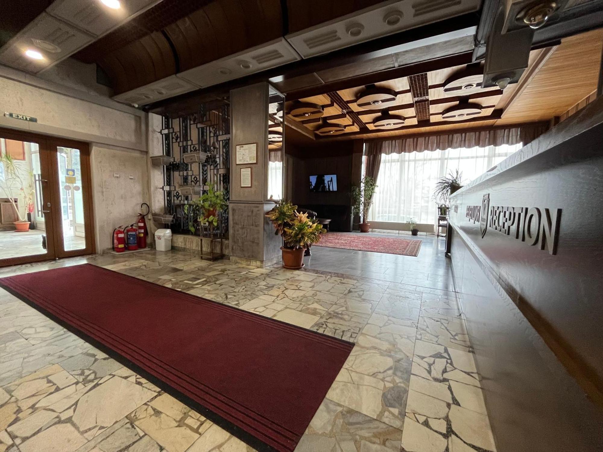 Park Hotel Ivailo Wielkie Tyrnowo Zewnętrze zdjęcie