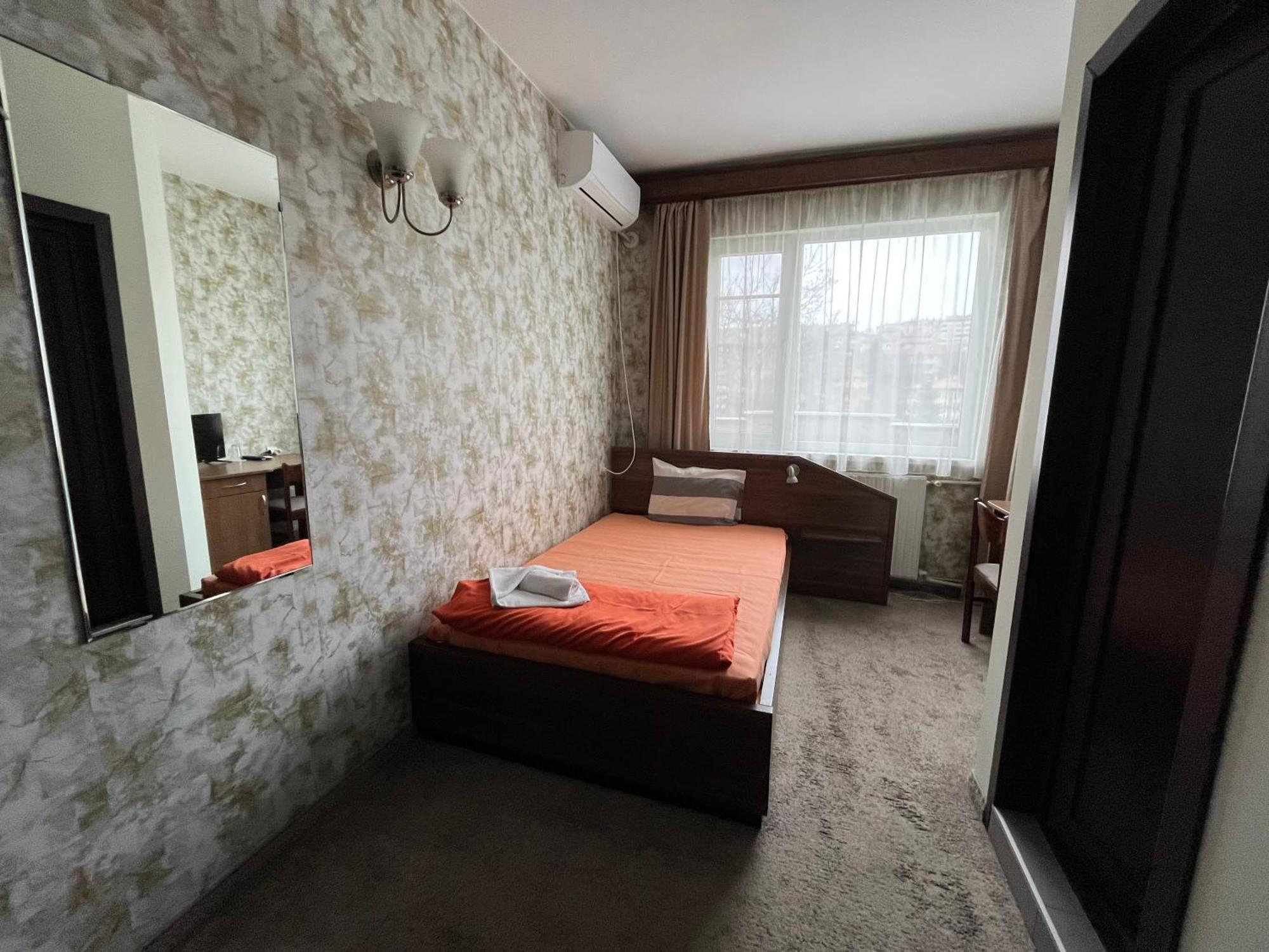 Park Hotel Ivailo Wielkie Tyrnowo Pokój zdjęcie