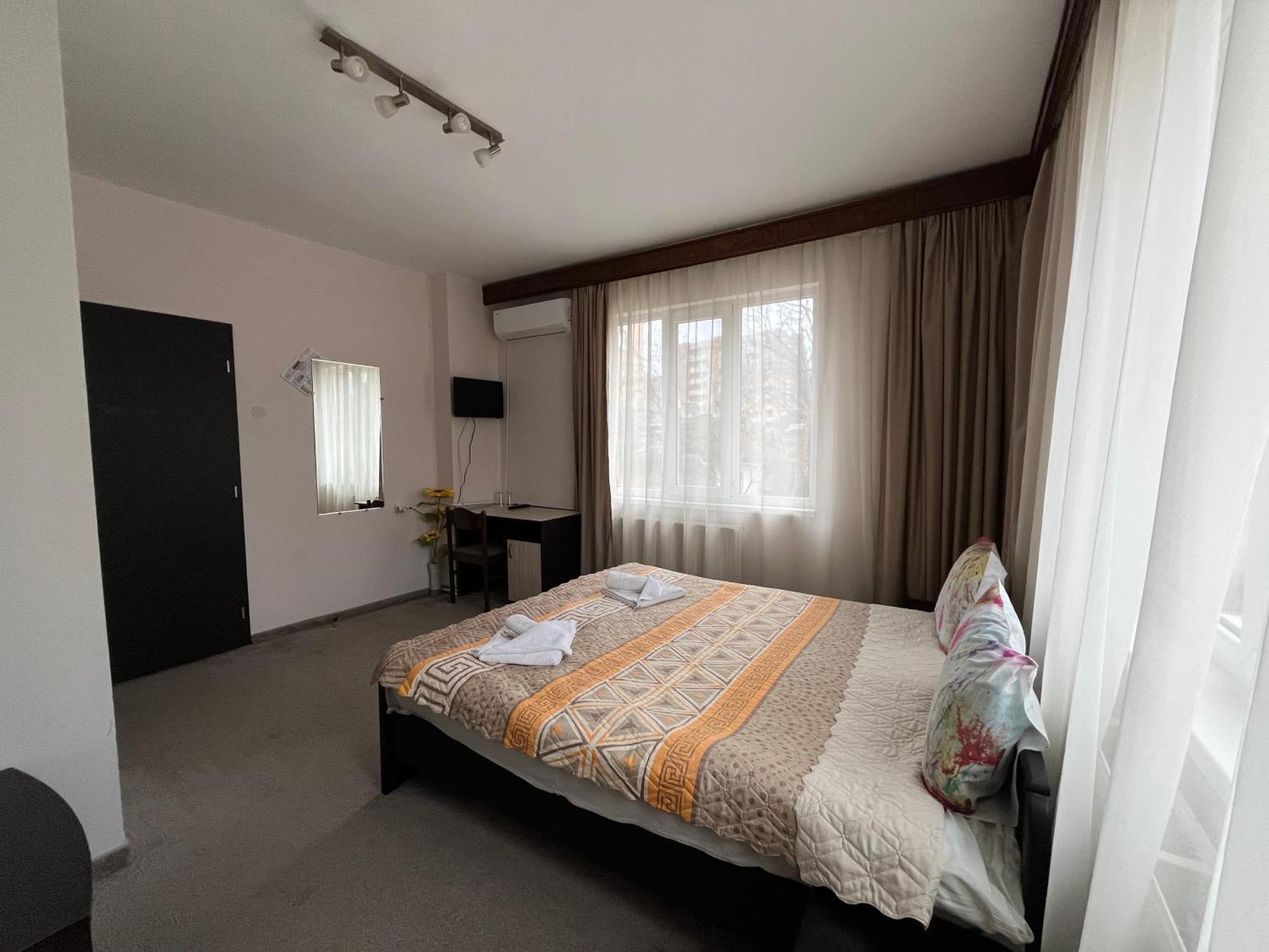 Park Hotel Ivailo Wielkie Tyrnowo Zewnętrze zdjęcie
